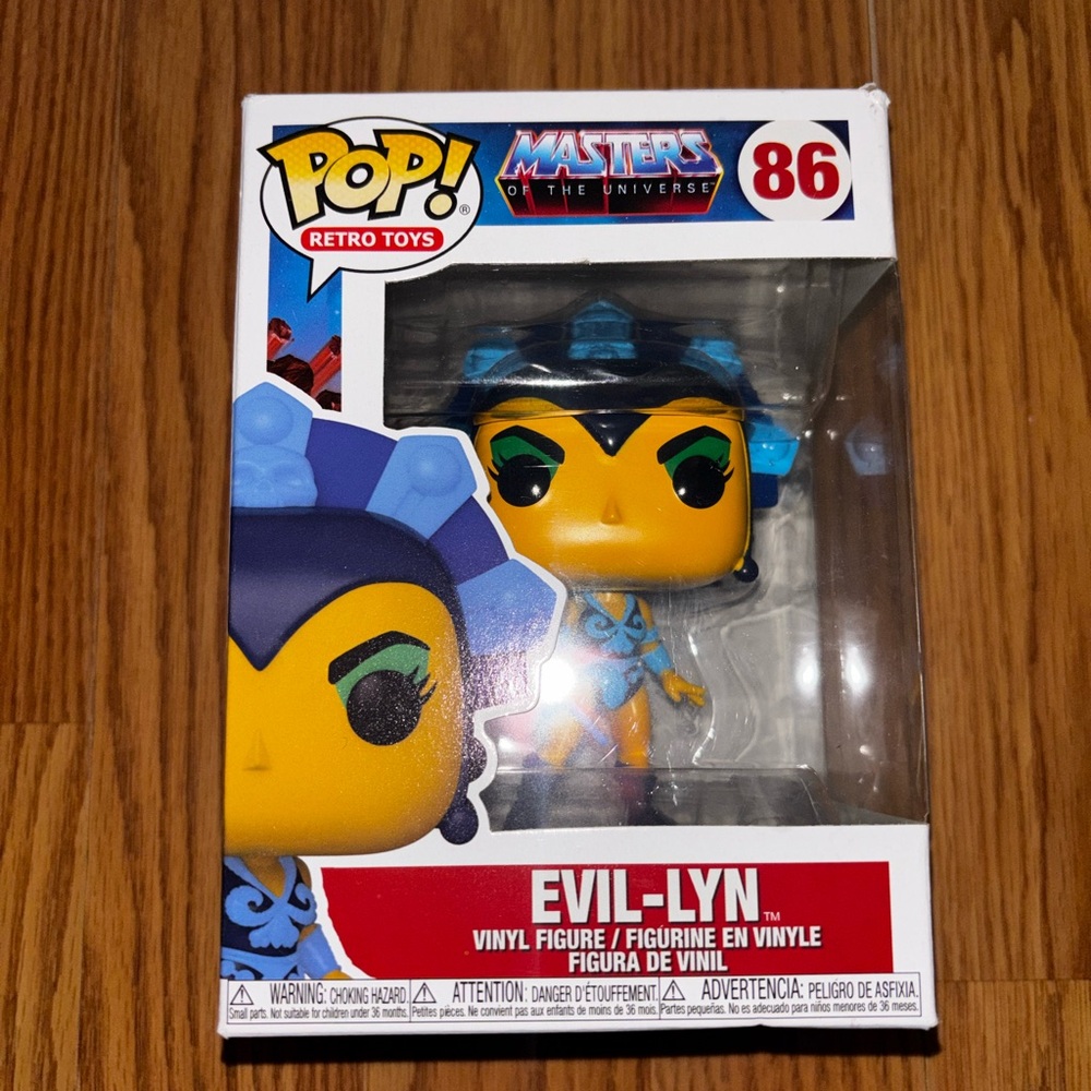 Pop Retro Toys Evil-Lyn Figure - Yellow and Blue